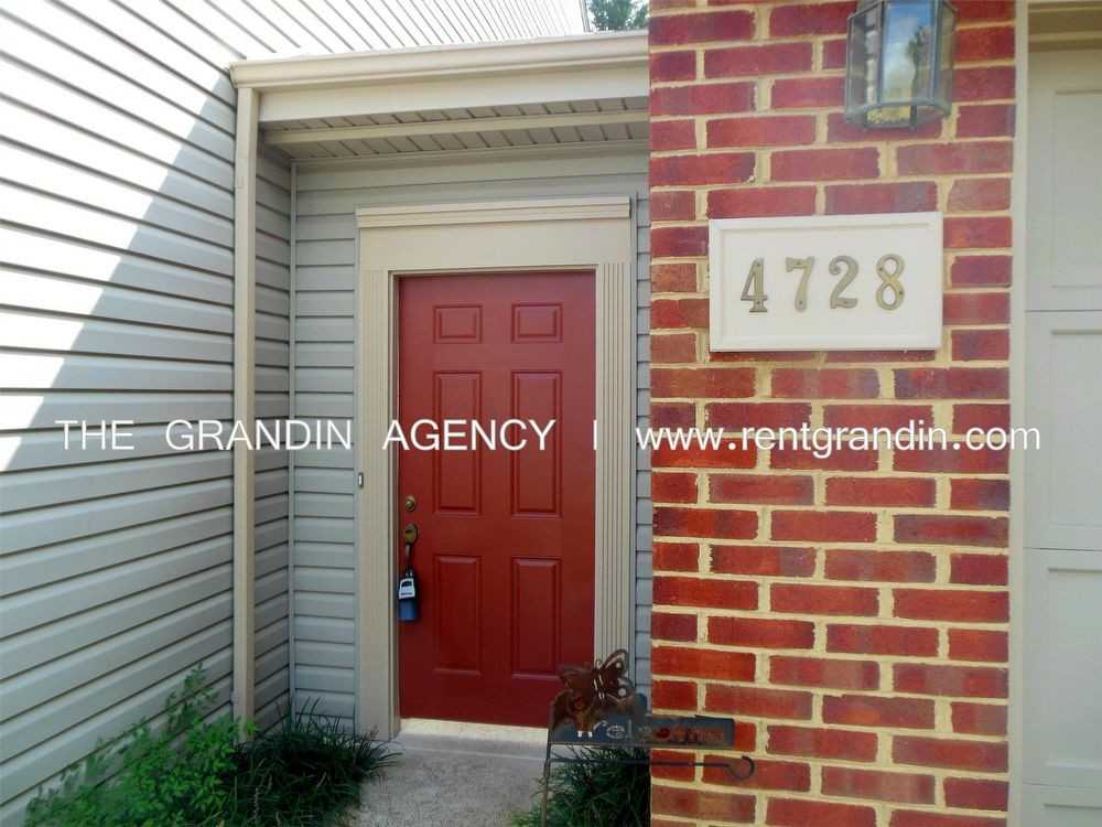 4728 Barclay Square - Photo 3 of 44