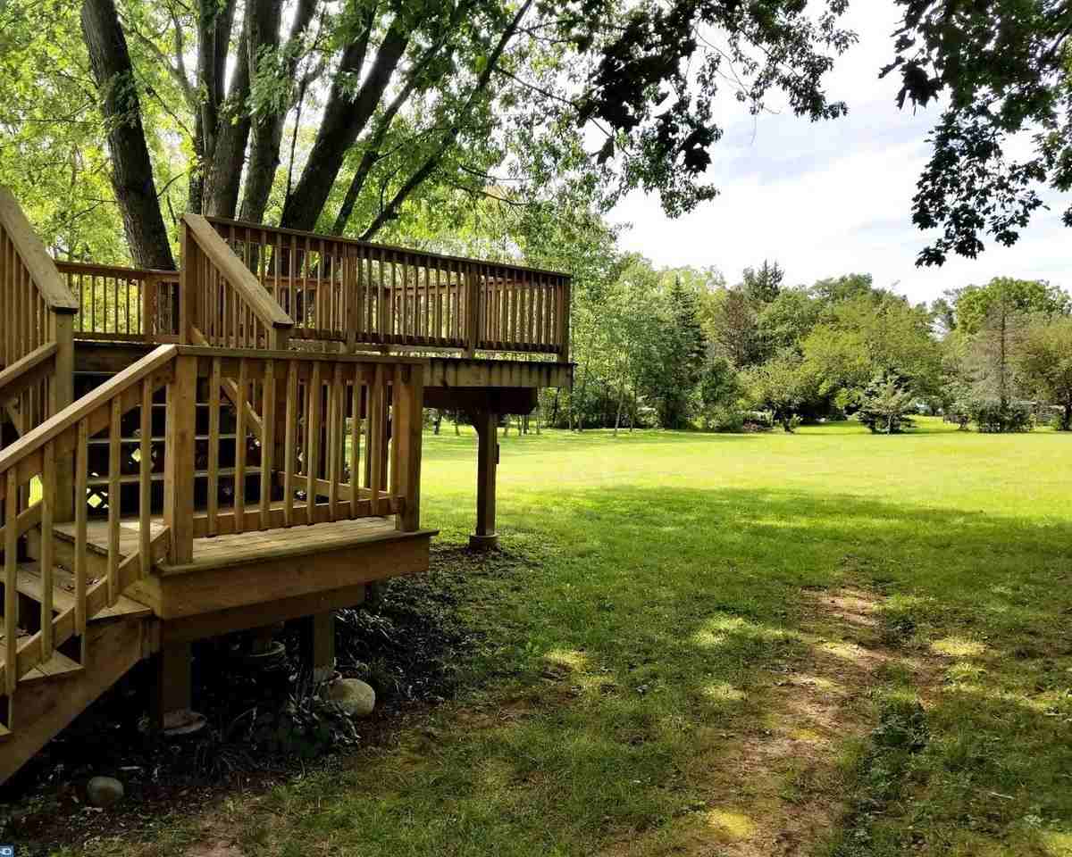 534 Keystone Dr - Photo 2 of 22