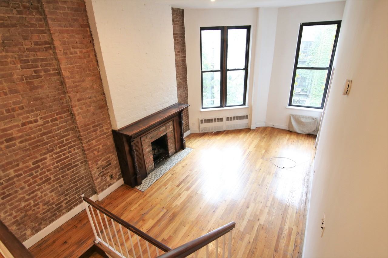 115 W 74th St