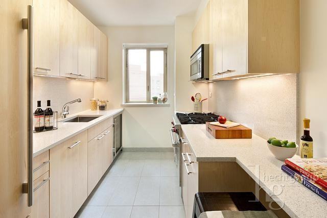 Stuyvesant Oval #10G