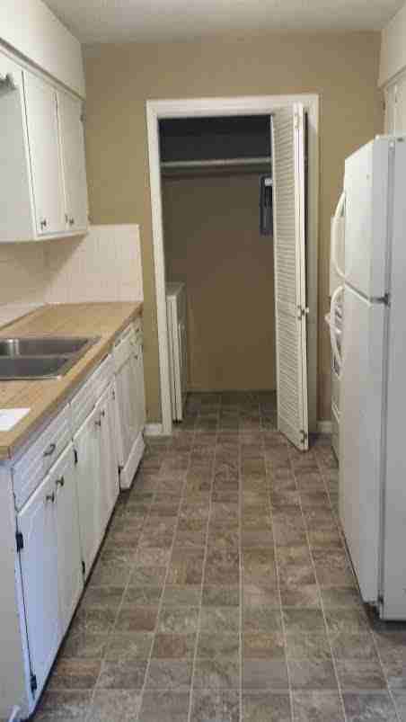 6337 N Wyandotte St - Photo 3 of 6