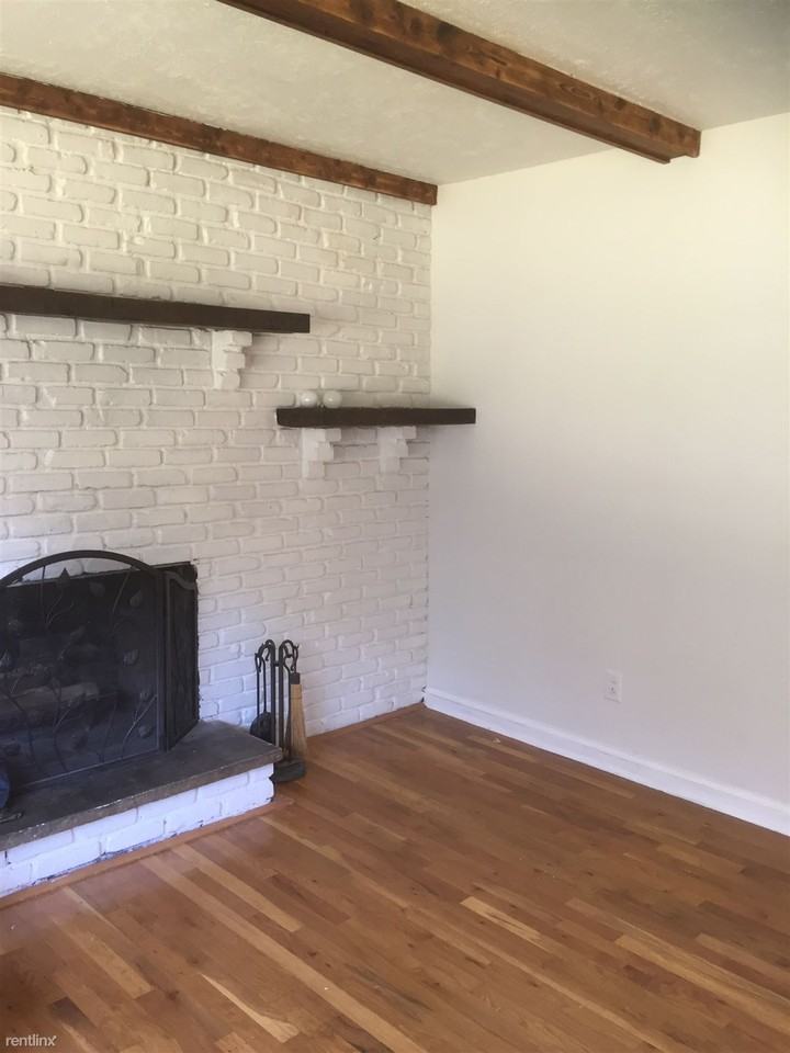 10 Monroe St - Photo 2 of 16