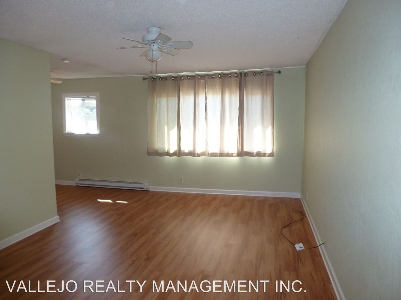 403-407 Trinity Street - Photo 3 of 11