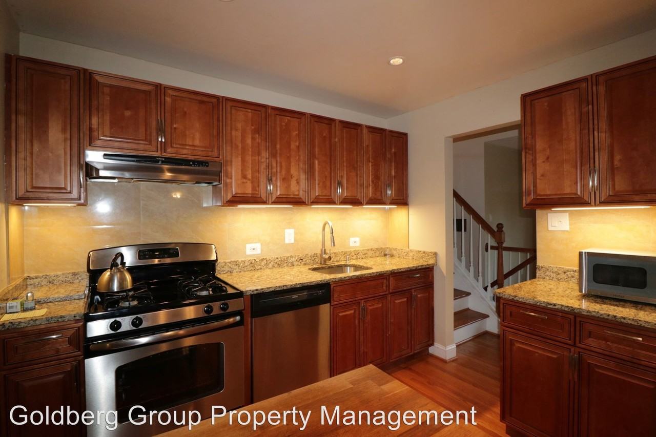 1205 Caddington Ave - Photo 2 of 23