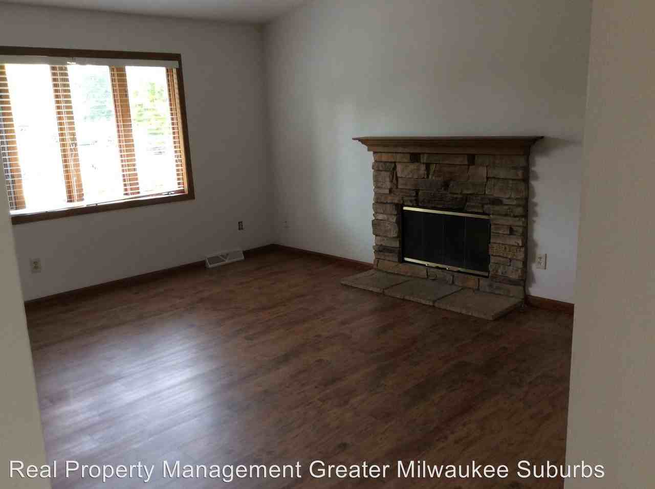 411 Brian Ct - Photo 3 of 13