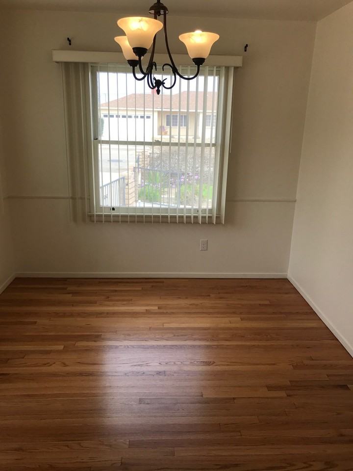 440 Corsicana Dr - Photo 3 of 12