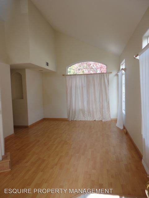 503 Batten Ln - Photo 3 of 16