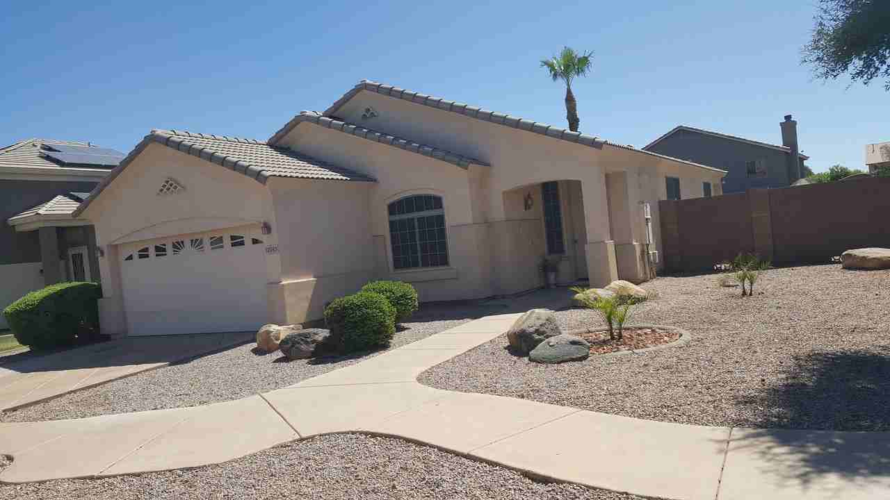 12743 W Merrell St - Photo 3 of 16