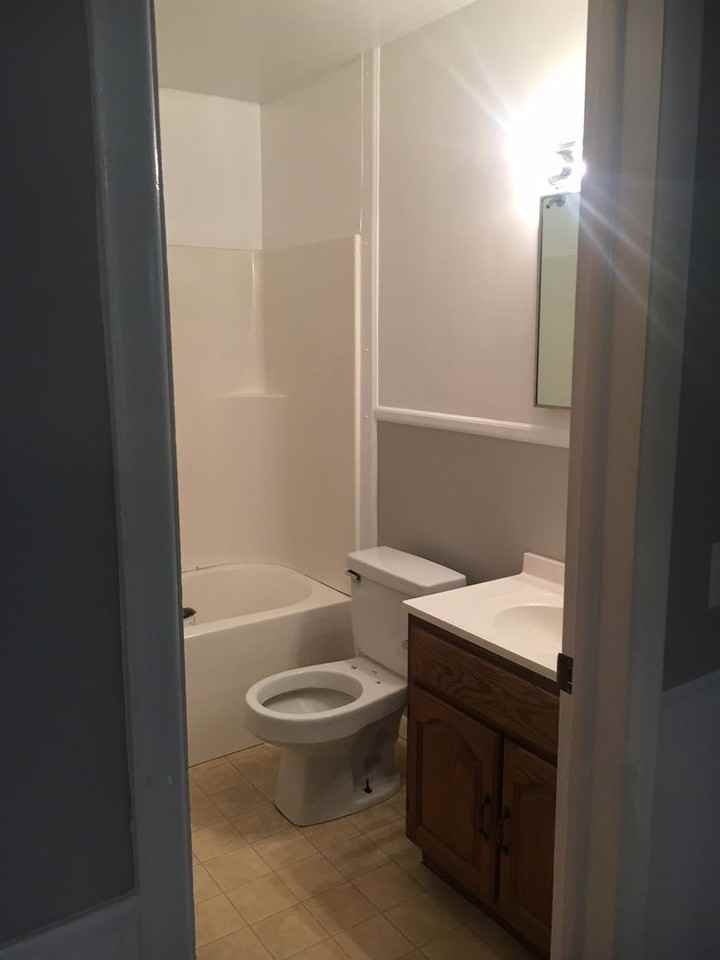 8524 Newhouse St - Photo 3 of 14