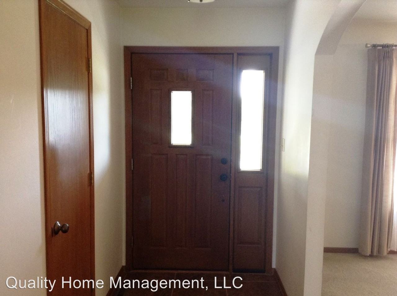 2708 Meadowlark Dr - Photo 3 of 50