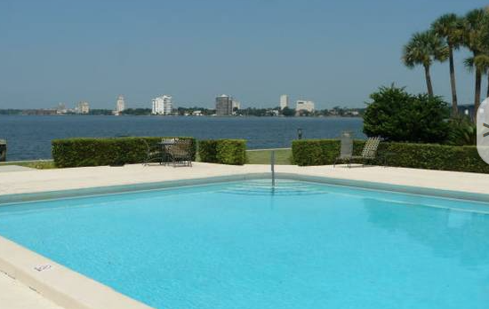 1534 Palm Ave - Photo 3 of 10