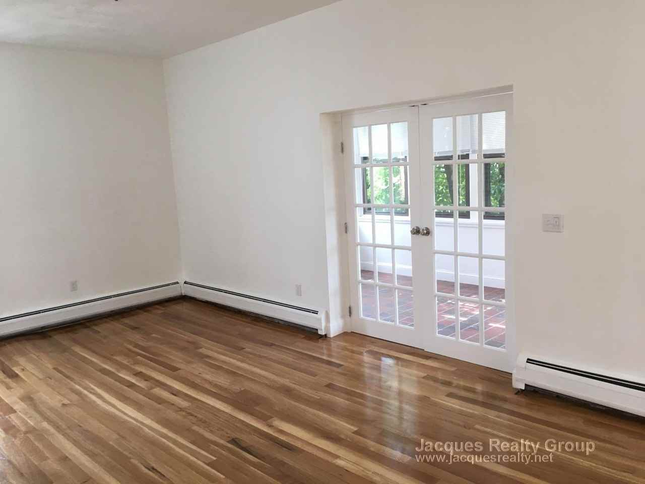 35 Winnisimmet St 2 - Photo 3 of 11