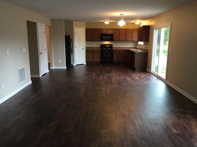 9694 Ridge Crossing - Photo 3 of 14