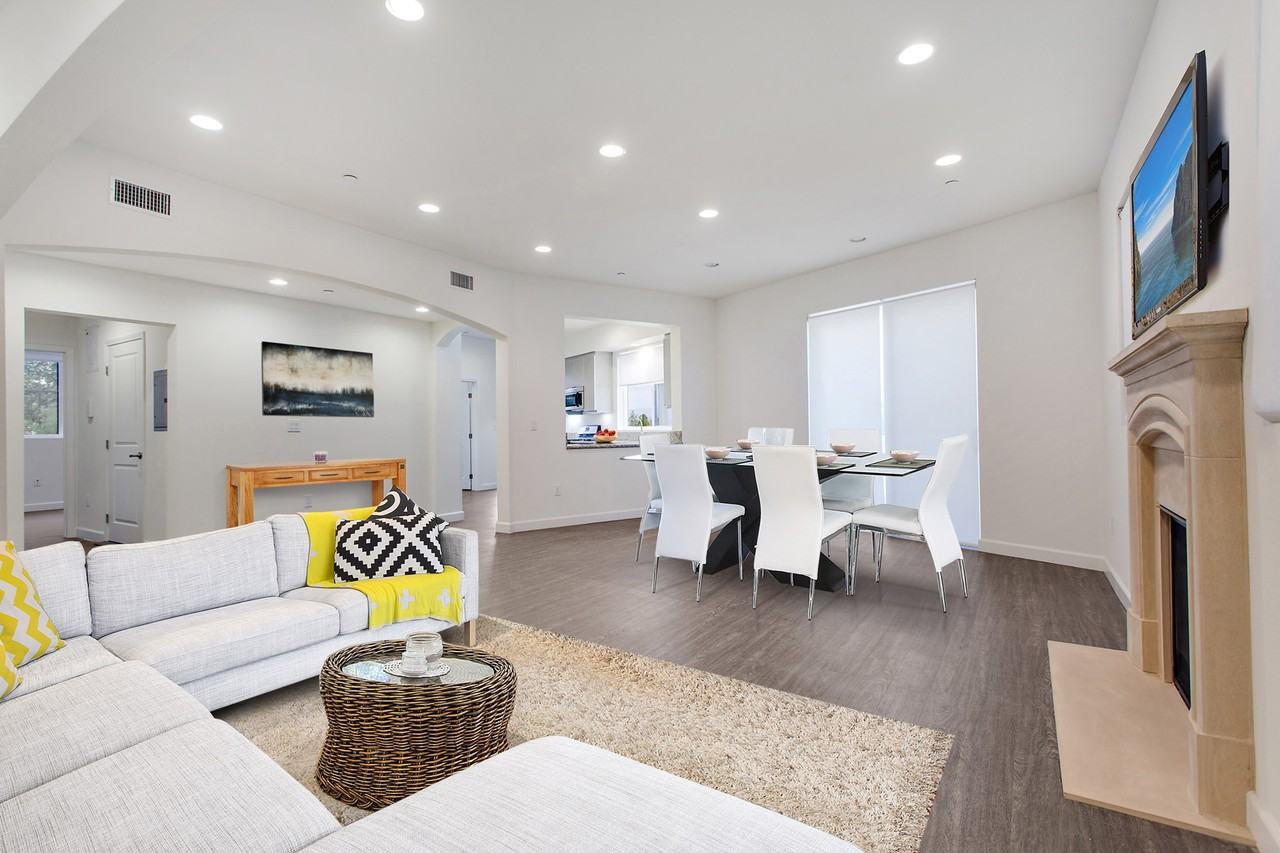 The Den On Levering - Photo 3 of 32