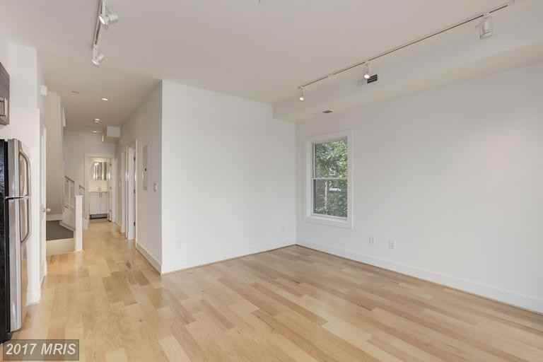 215 Upshur St NW #5 - Photo 5 of 11