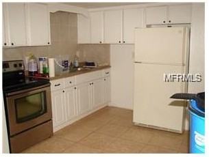 2045 Melody Dr - Photo 3 of 9