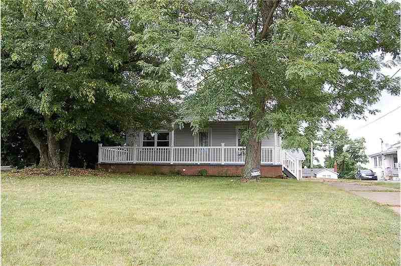 530 Canton Rd - Photo 2 of 40