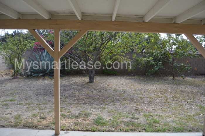 1451 W Marshall Blvd - Photo 2 of 11