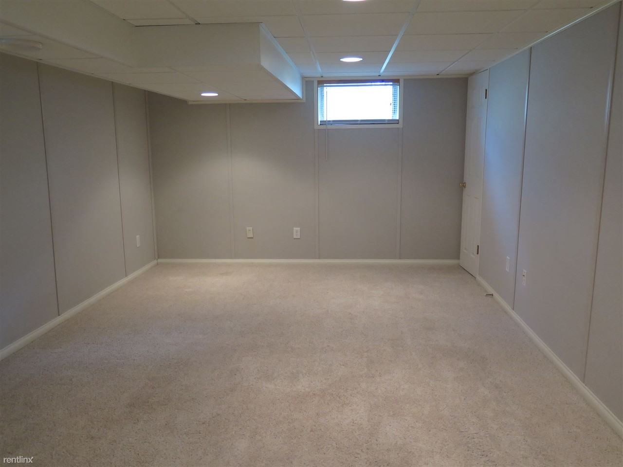 4512 E 105 St - Photo 3 of 14