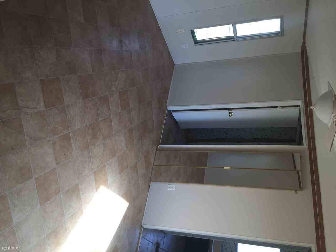 125 Pebbles Ln - Photo 2 of 6