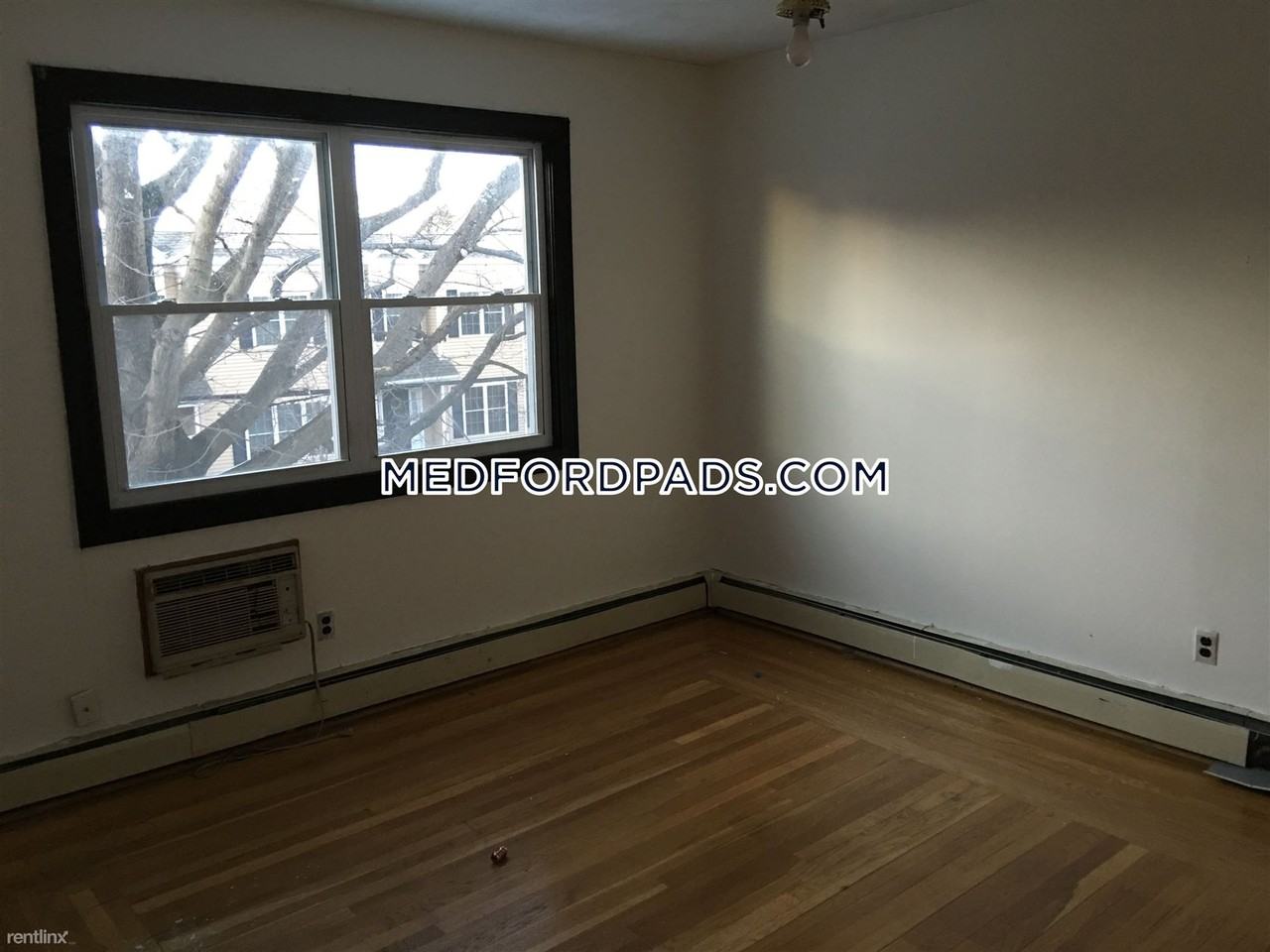 200 Harvard St - Photo 3 of 5