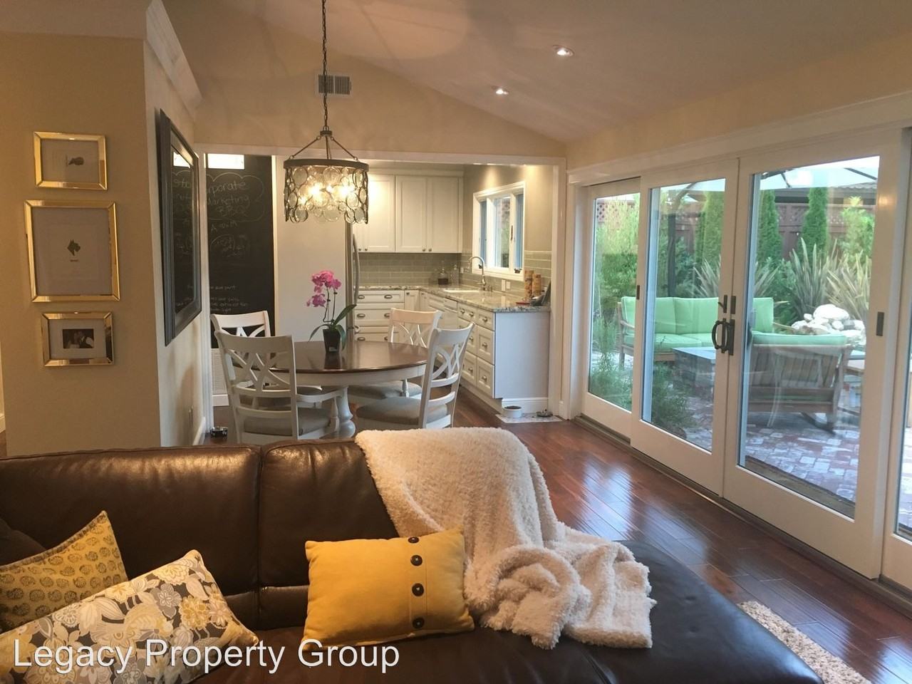 1102 Solana Dr - Photo 2 of 13