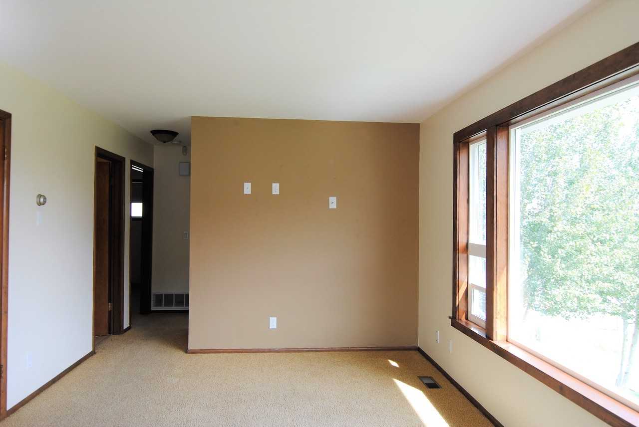 2166 Methow St - Photo 2 of 21