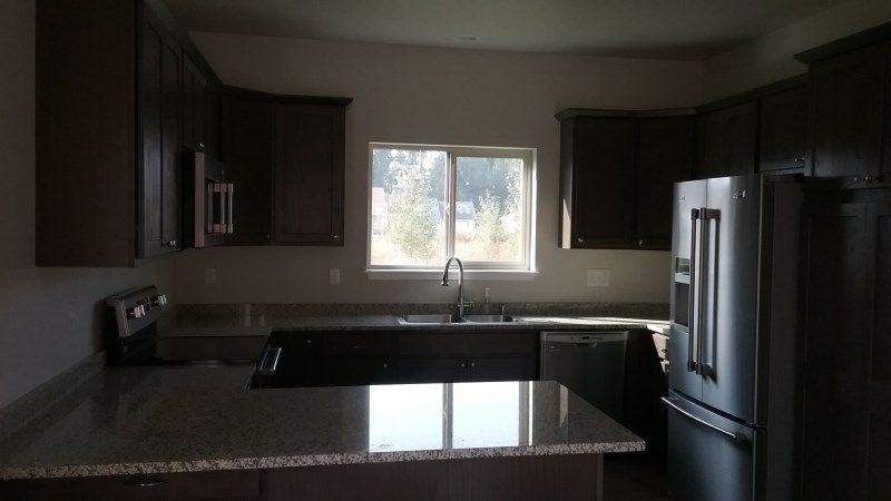 221 Brittany Loop - Photo 3 of 8