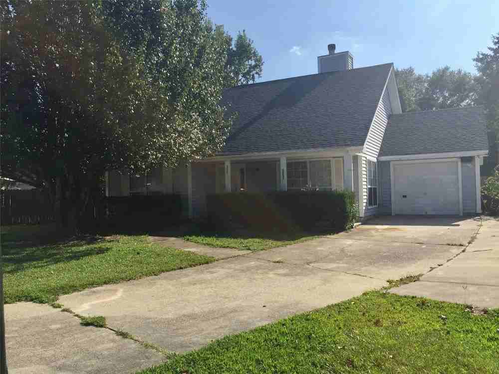 3037 Woodington Pl - Photo 3 of 11