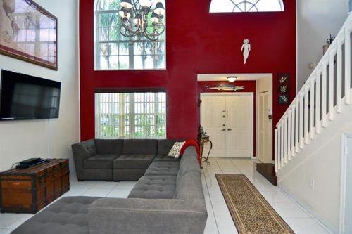 7618 NW 25th St - Photo 3 of 8