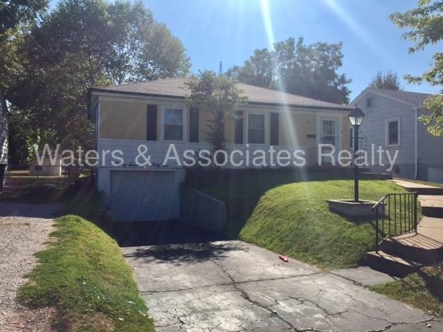 8736 New Hampshire Ave - Photo 3 of 13