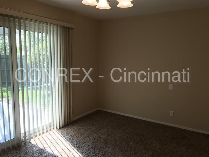 1174 Wainwright Dr - Photo 3 of 7