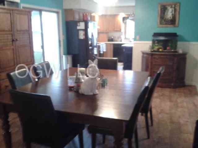 108 Emerald Ln - Photo 3 of 11