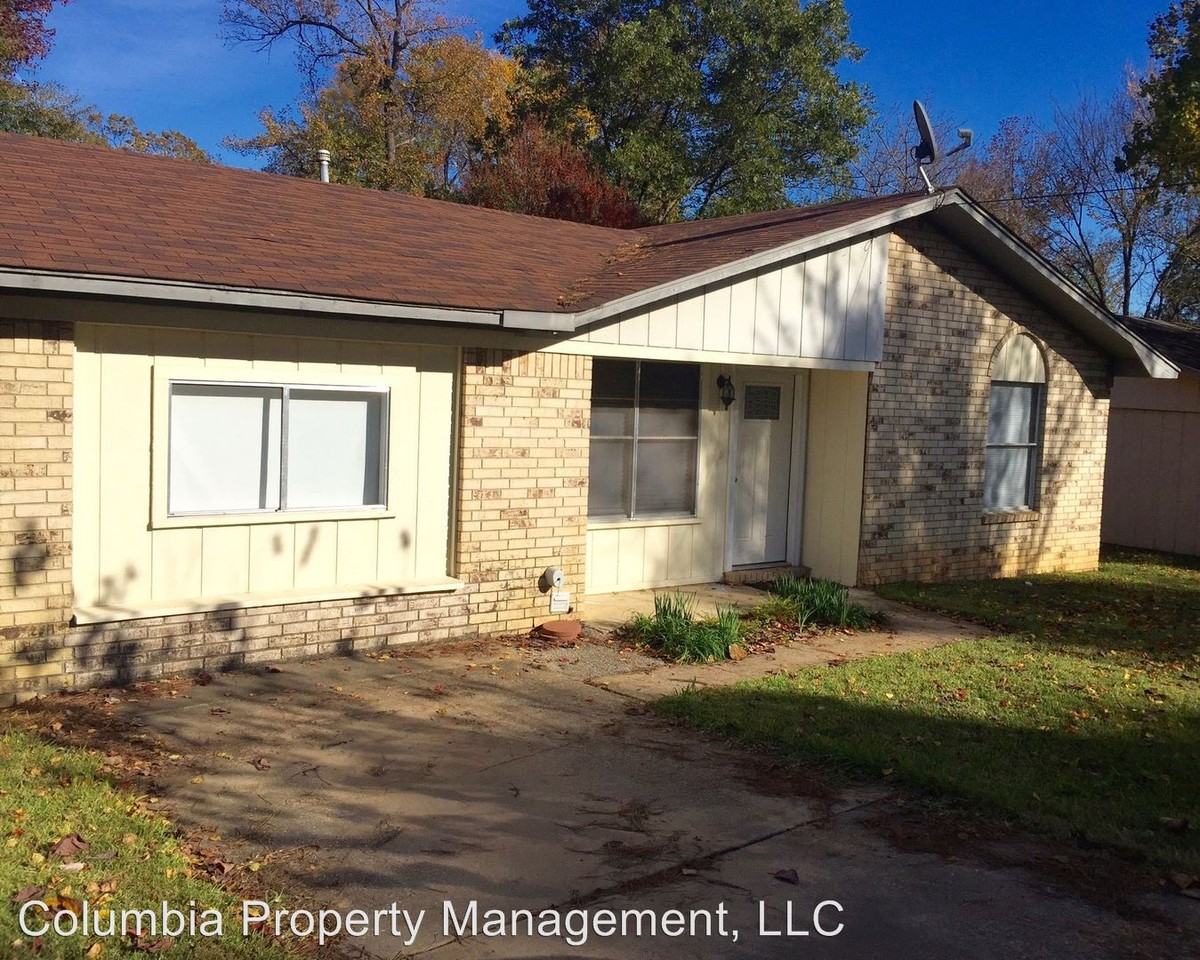 409 Carroll Ave - Photo 2 of 15