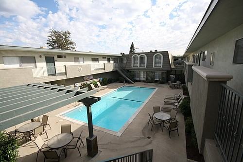 6141 Orange Ave - Photo 7 of 11