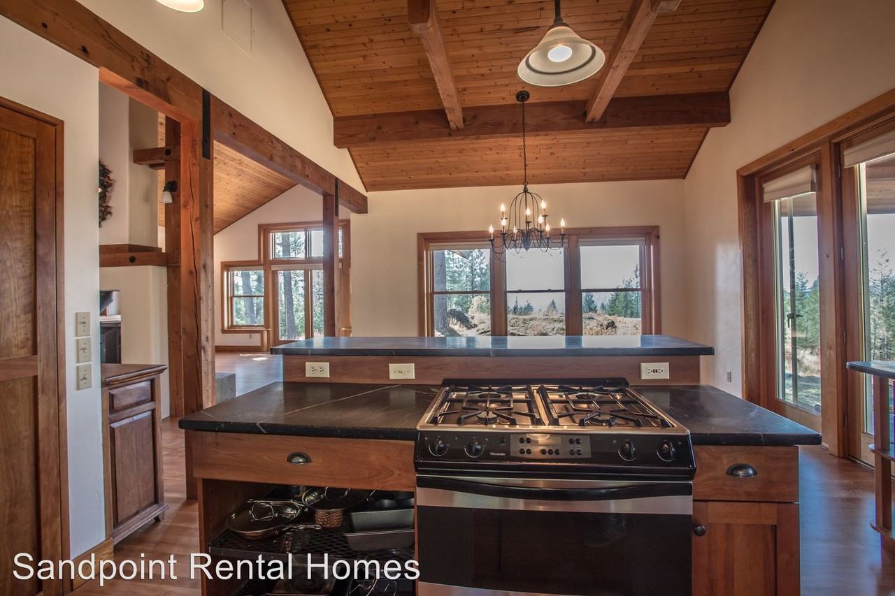 1141 Janish Dr - Photo 3 of 35