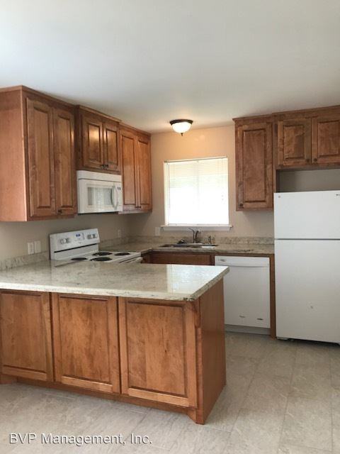 1701 Lawyer St #A - Photo 3 of 11