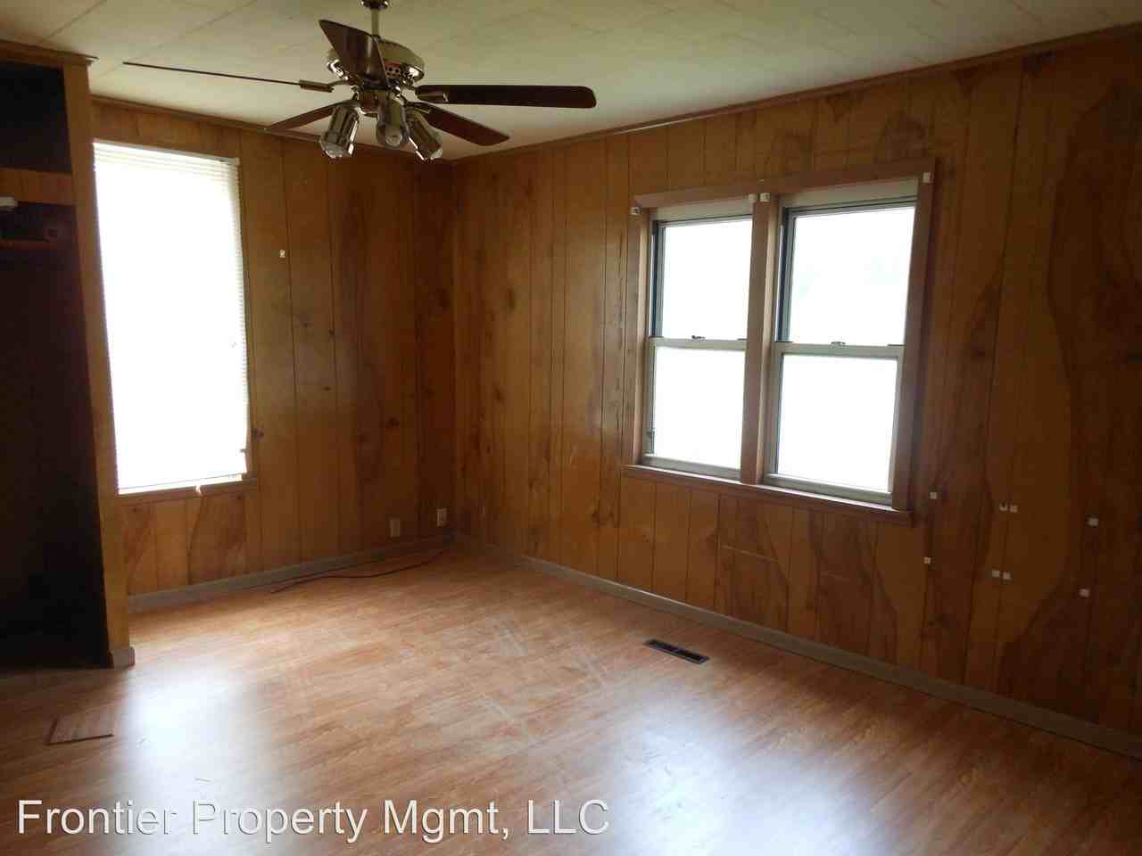 1220 S Carolina St - Photo 2 of 9