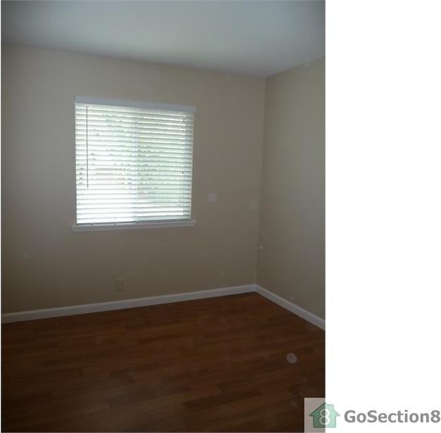 535 Ella Dr - Photo 3 of 6