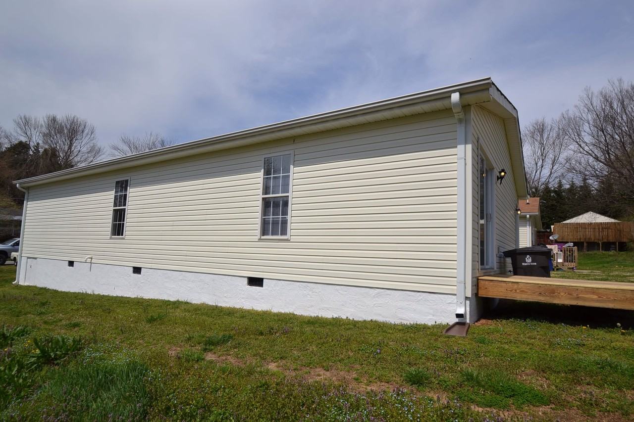 3651 Clinard Ave - Photo 2 of 11