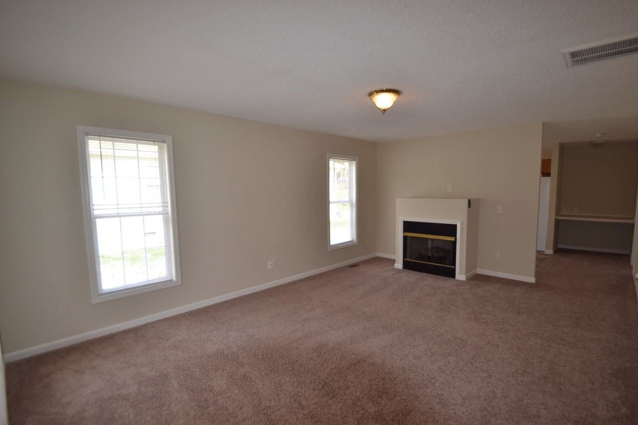 3651 Clinard Ave - Photo 3 of 11