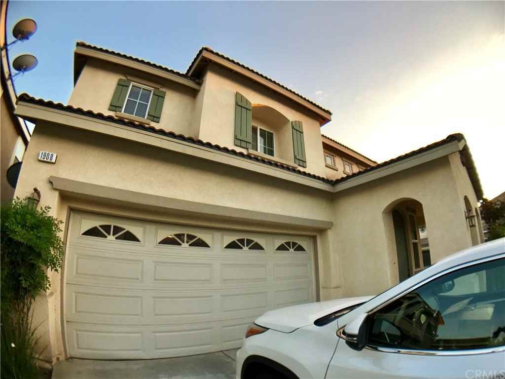 1908 Taormina Ct - Photo 3 of 27