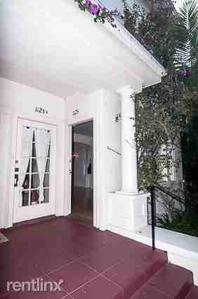 1123 15th St - Photo 3 of 50