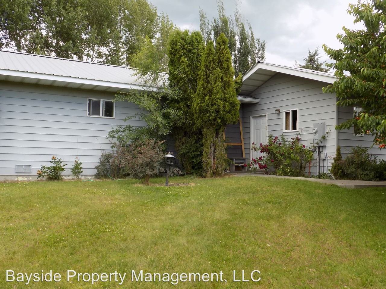 1105 Shasta Ln - Photo 2 of 4