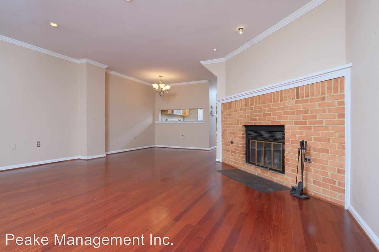 811 Gibbon St - Photo 2 of 15