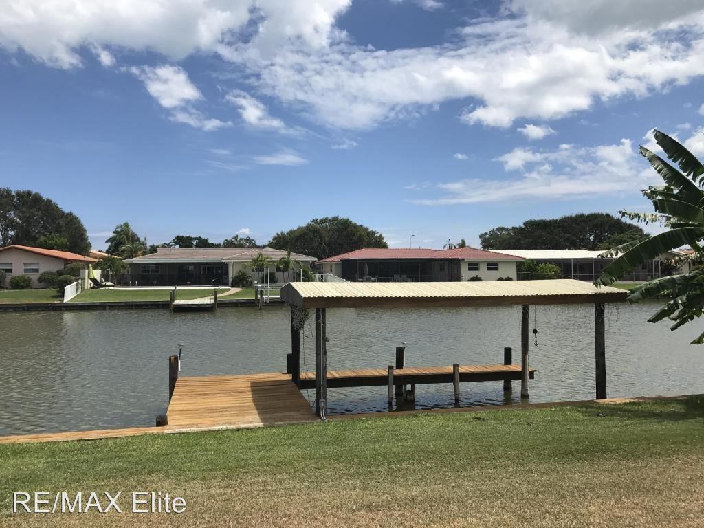 10 Yawl Dr - Photo 3 of 17