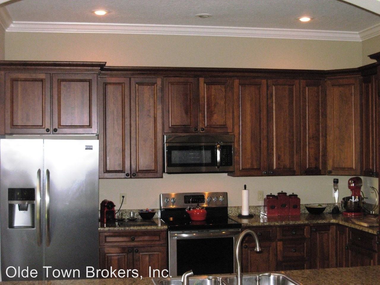 321 Bay Run St - Photo 3 of 19