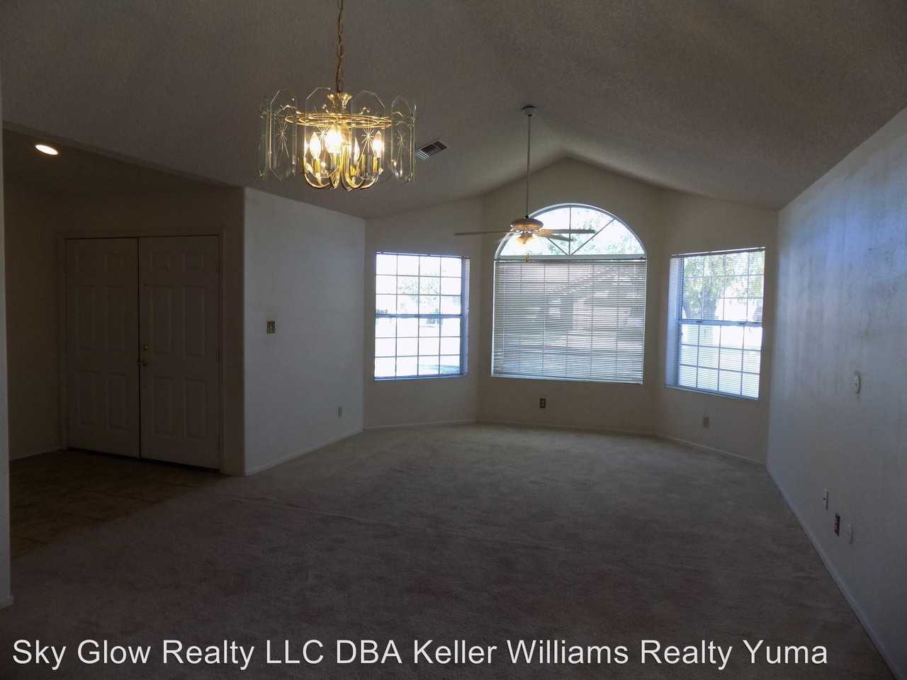 3517 W 15th Ln - Photo 2 of 25