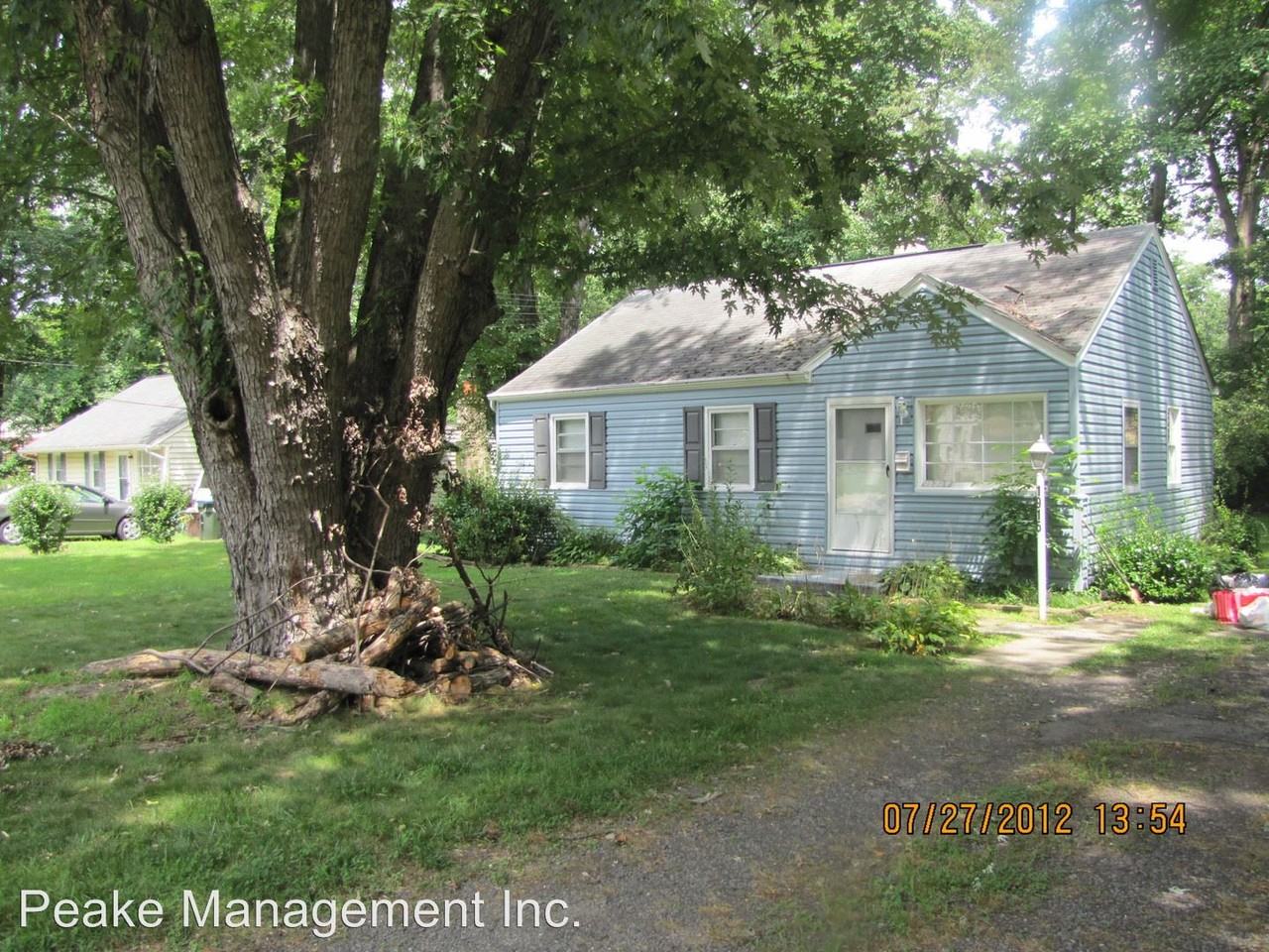 1915 Storm Dr - Photo 2 of 27