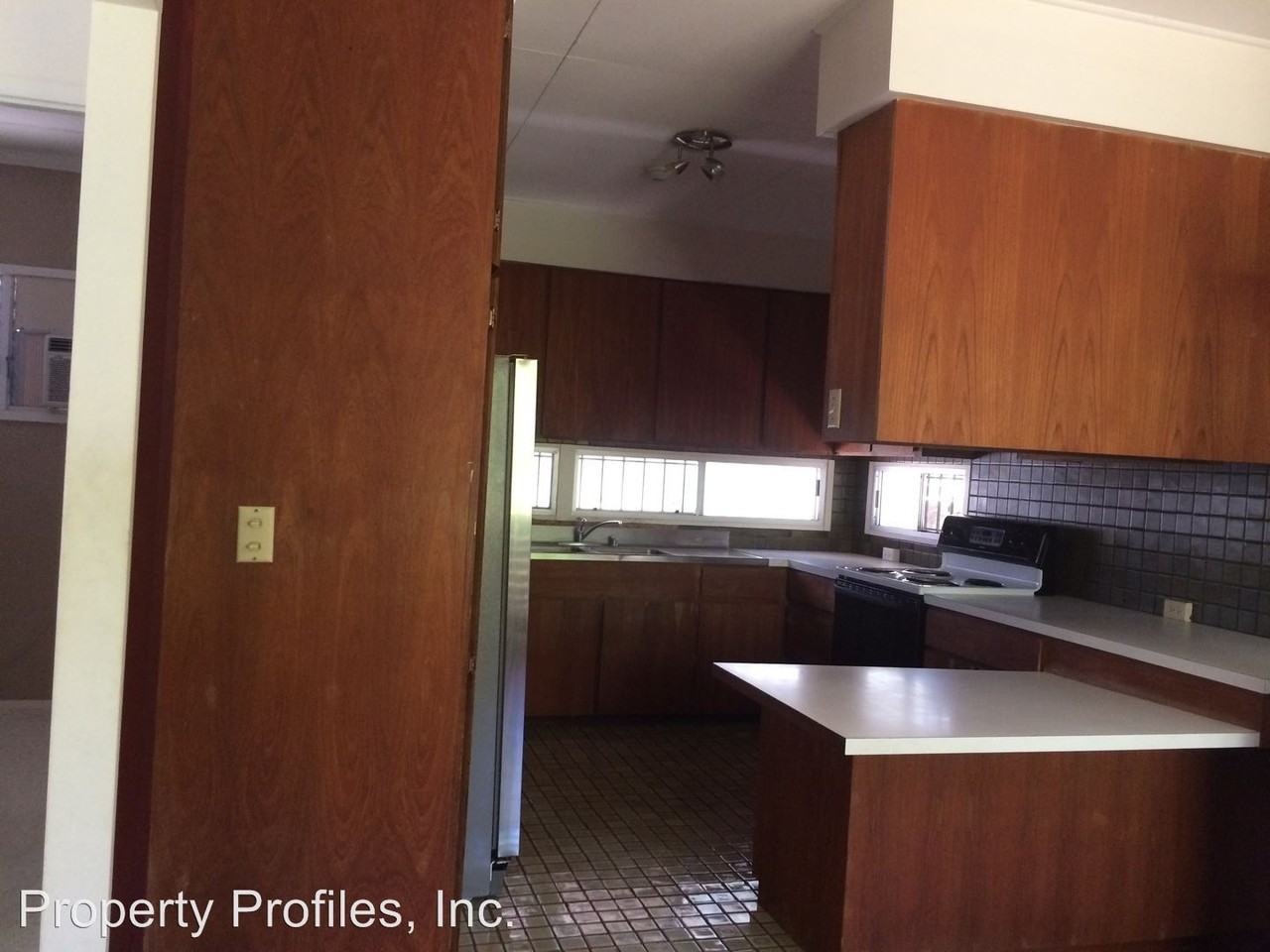 2909 Coconut Ave. - Photo 3 of 13